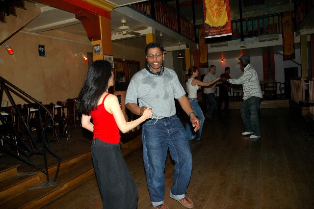 min 2006 05 02 latino 122